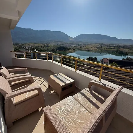 Murati View فندق *