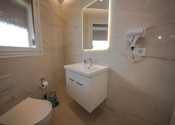 Murati View Szálloda *
